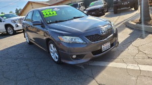 2011 Toyota Camry Photo