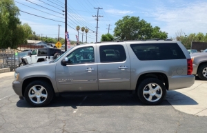 2012 Chevrolet Suburban Photo