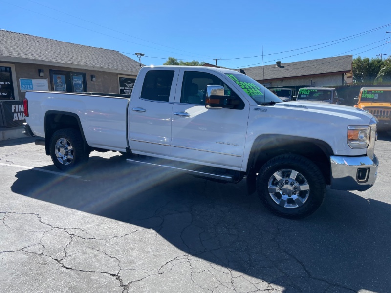 2017 GMC Sierra 2500HD Photo