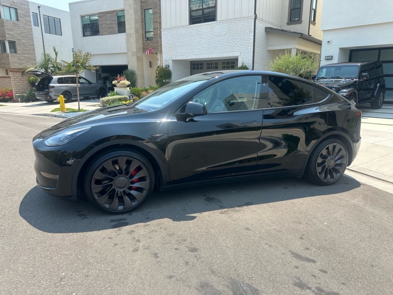 picture of 2023 Tesla Model Y