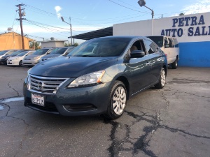 2015 Nissan Sentra Photo