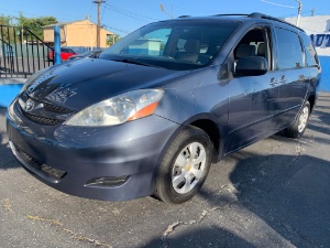 2008 Toyota Sienna Photo