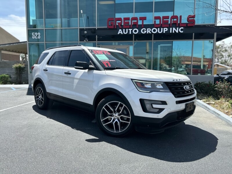 Off white 2017 Ford Explorer Sport AWD SUV / Crossover All-Wheel Drive 6-Speed Automatic