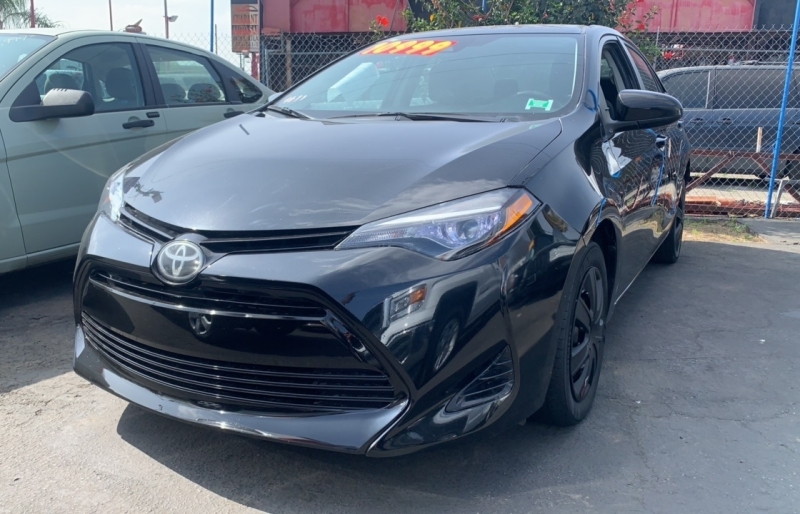 17 Toyota Corolla Le Dryve Now In Los Angeles Ca