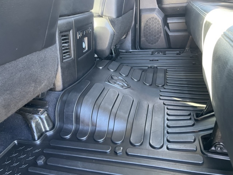 large picture of 2018 Ram 2500