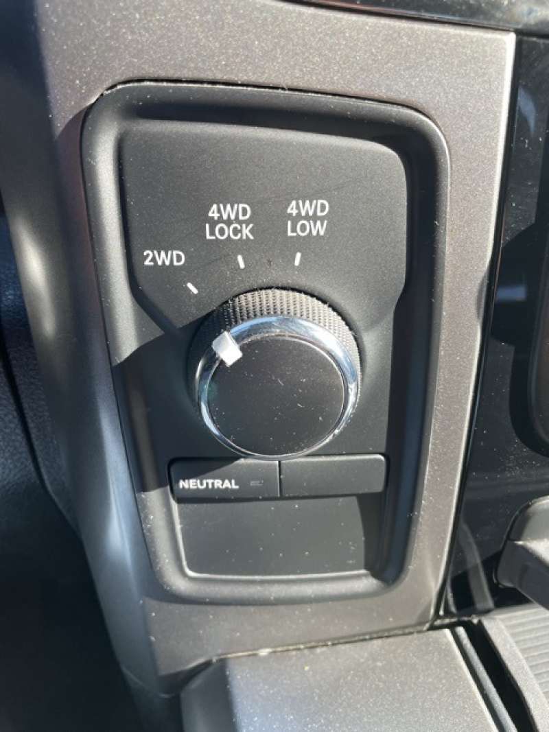 large picture of 2018 Ram 2500