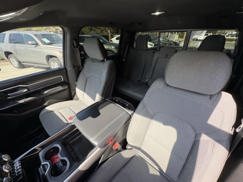 large picture of 2022 Ram 1500