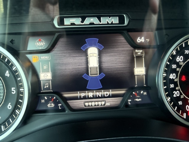 large picture of 2022 Ram 1500
