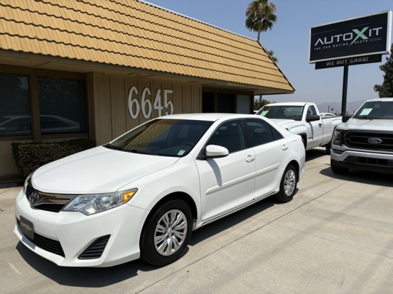 picture of 2012 Toyota Camry