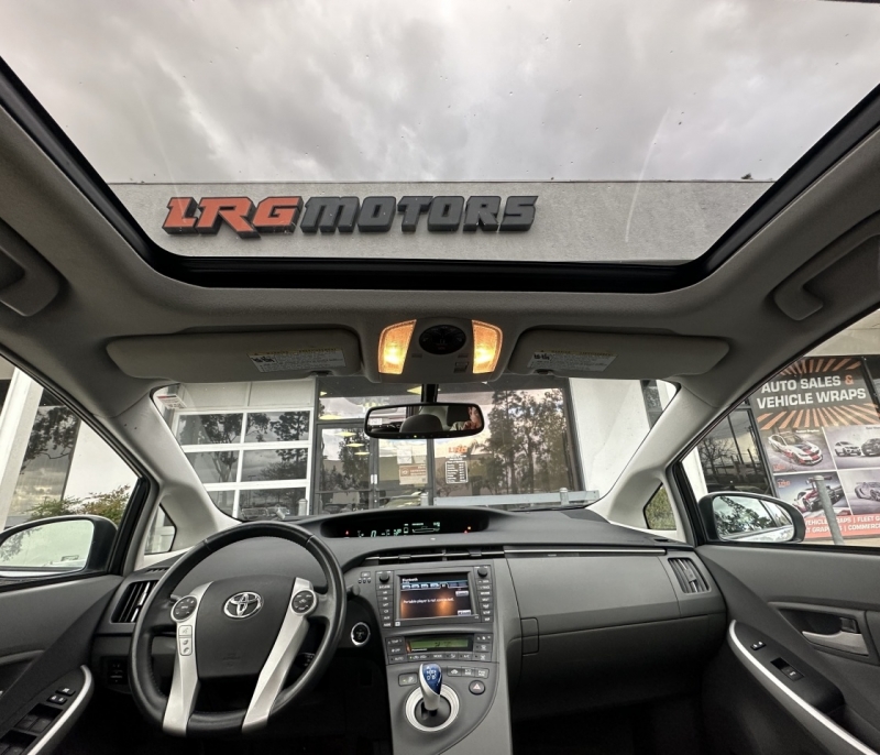 2010 Toyota Prius IV LRG Motors in Montclair, CA