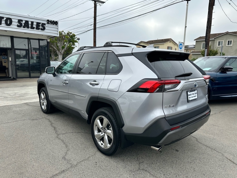 2021 Toyota RAV4 Hybrid Limited photo 3