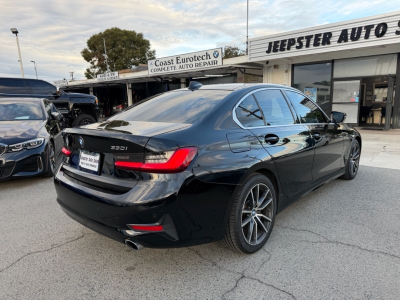 2019 Bmw 330i Sedan photo 4