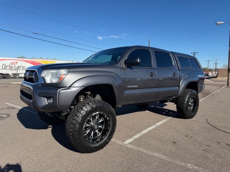picture of 2014 Toyota Tacoma