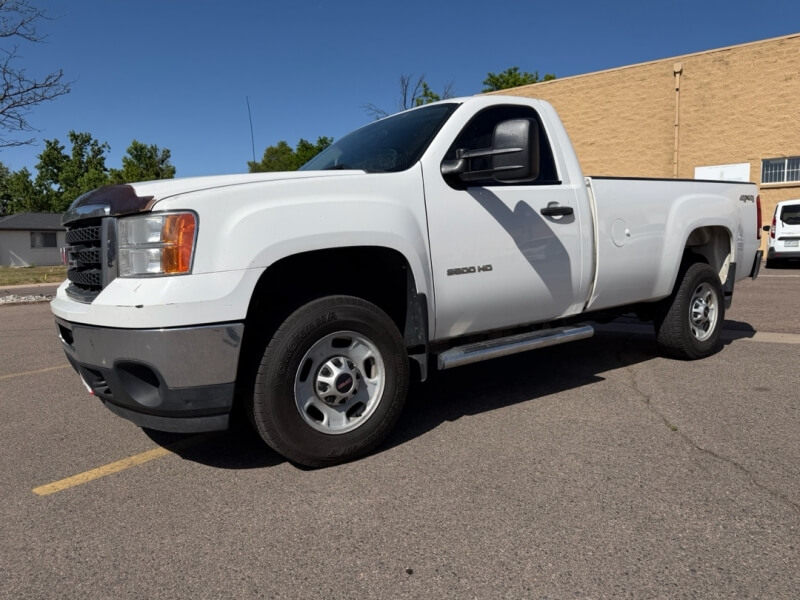 White 2012 GMC Sierra 2500HD Work Truck LB 4WD Pickup Truck Four-Wheel Drive 6-Speed Automatic