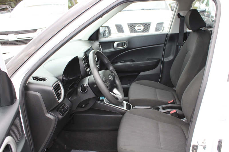 2021 Hyundai Venue SE photo 8