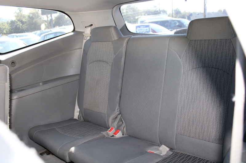2015 Chevrolet Traverse LS photo 9