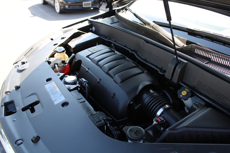 2015 Chevrolet Traverse LS photo 18