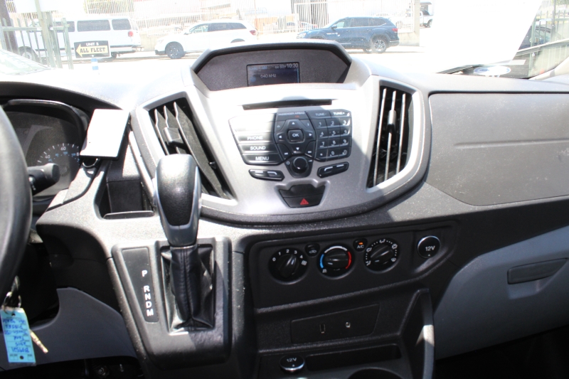 2015 Ford Transit Van photo 9