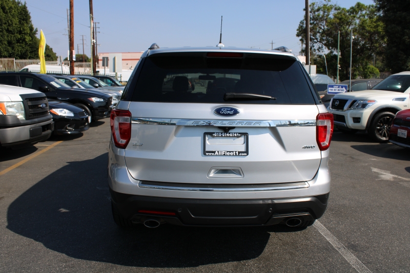 2018 Ford Explorer XLT photo 5