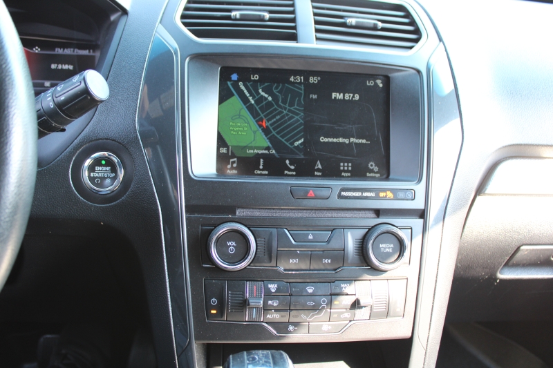 2018 Ford Explorer XLT photo 14