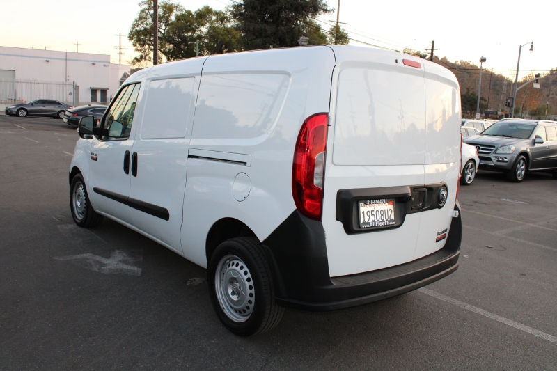 2019 Ram ProMaster City Tradesman photo 4