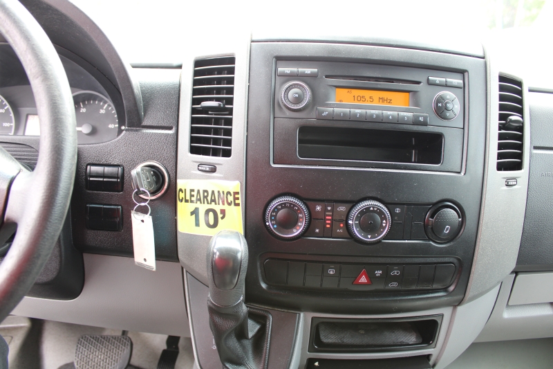 2012 Mercedes Benz Sprinter 2500 photo 10