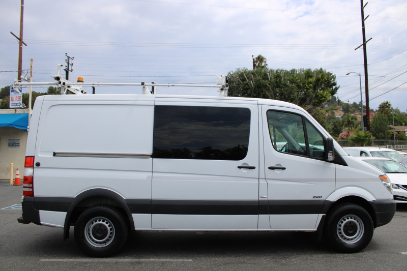 2012 Mercedes Benz Sprinter 2500 photo 7