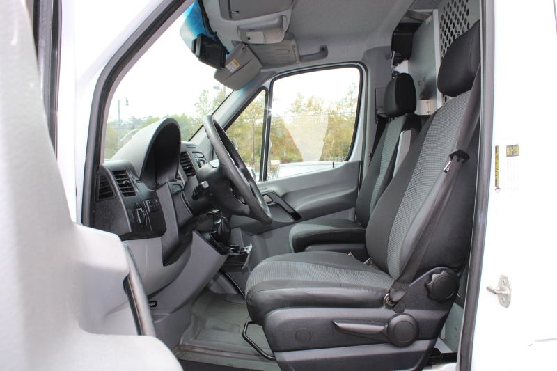 2012 Mercedes Benz Sprinter 2500 photo 8