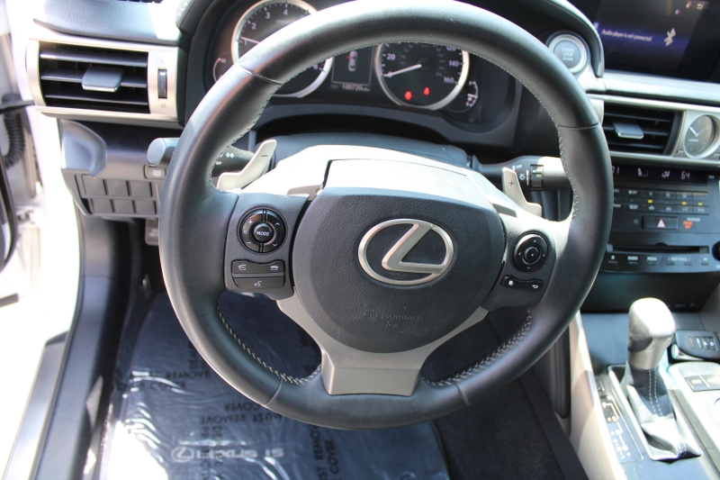 2014 Lexus IS 250 photo 11