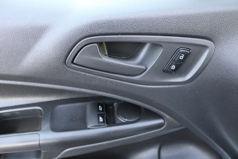 2014 Ford Transit Connect XL photo 13