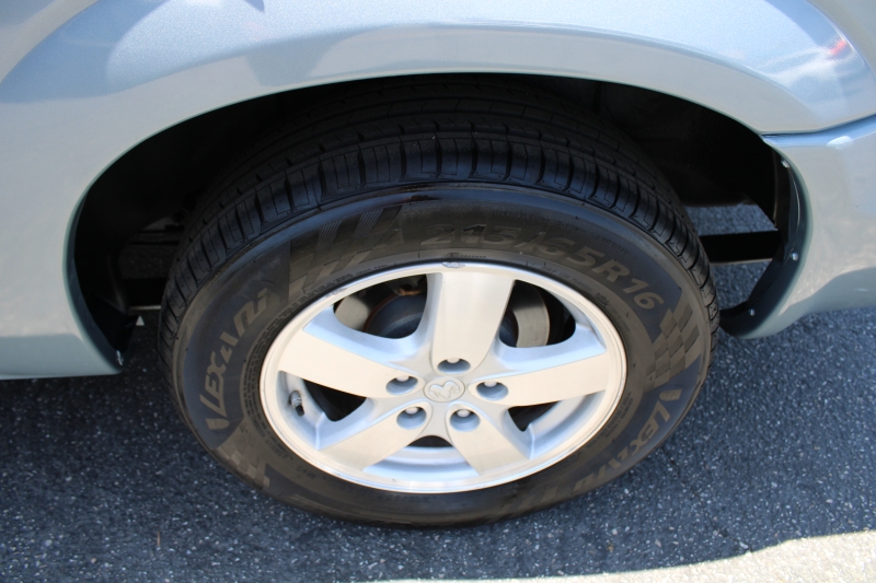 2005 Dodge Grand Caravan SXT photo 18