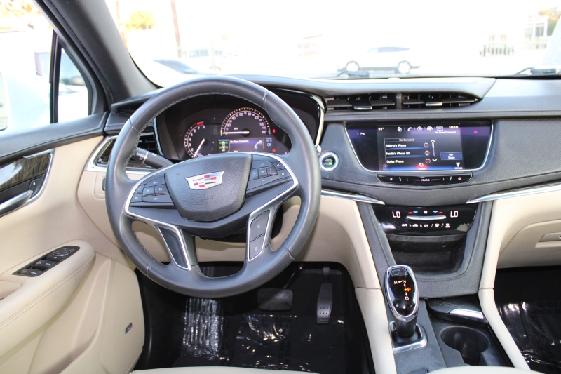 2017 Cadillac XT5 Base photo 11