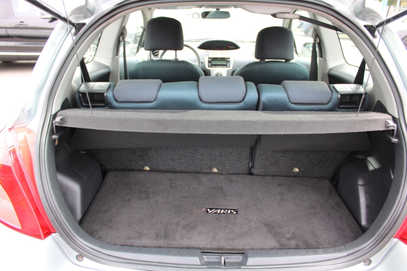 2008 Toyota Yaris photo 10