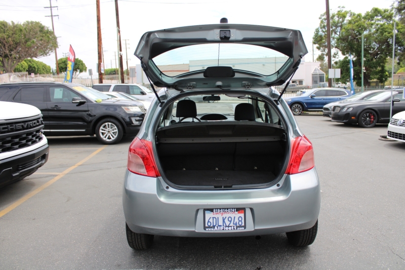 2008 Toyota Yaris photo 9