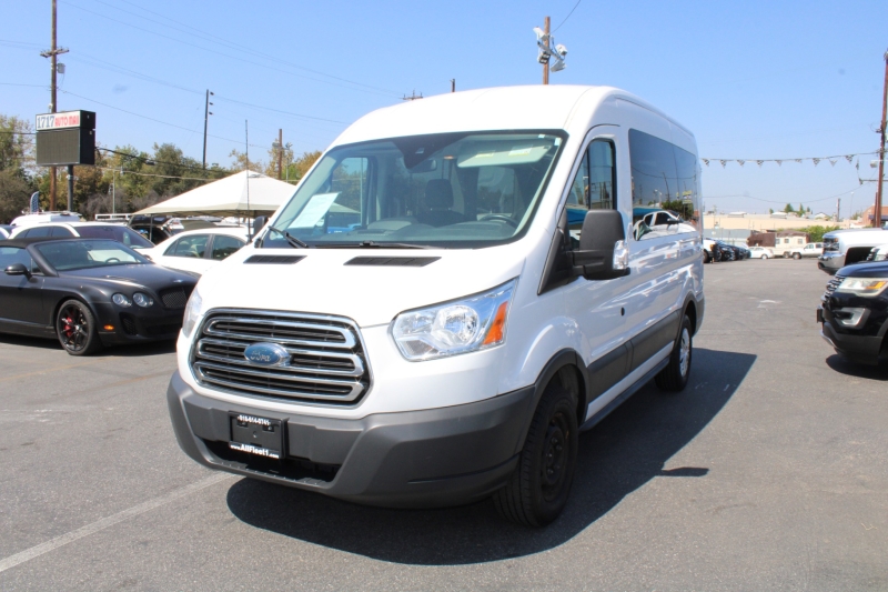 2018 Ford Transit XL photo 3