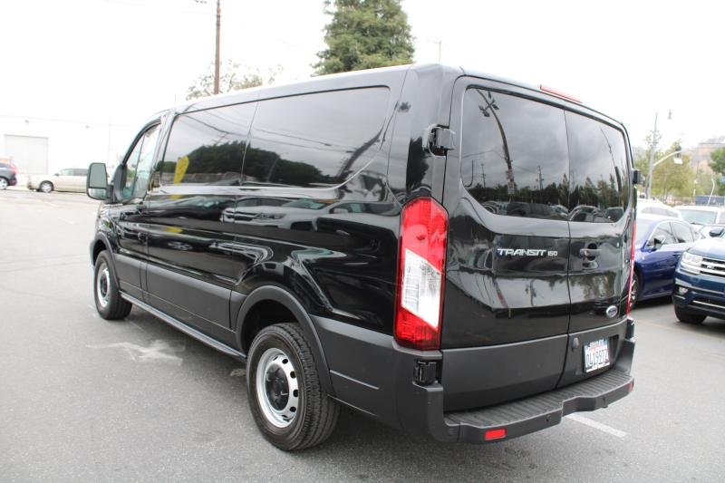 2019 Ford Transit photo 4