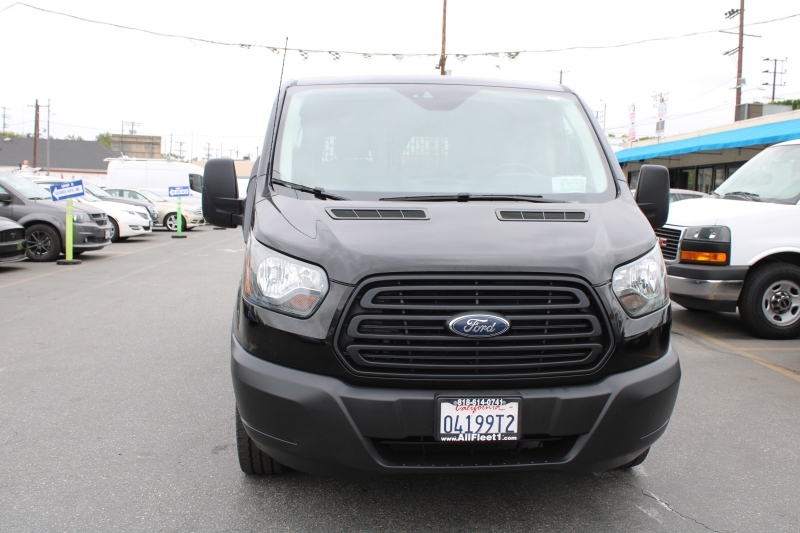 2019 Ford Transit photo 2