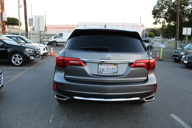 2018 Acura MDX photo 3