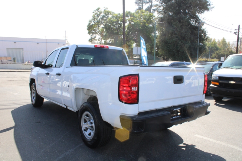 2018 Chevrolet Silverado 1500 Work Truck photo 4