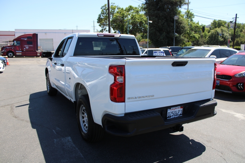 2022 Chevrolet Silverado 1500 Work Truck photo 4