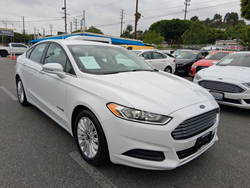 picture of 2016 Ford Fusion Hybrid