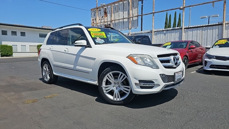Off white 2014 Mercedes-Benz GLK SUV / Crossover Rear-Wheel Drive 7-Speed Automatic