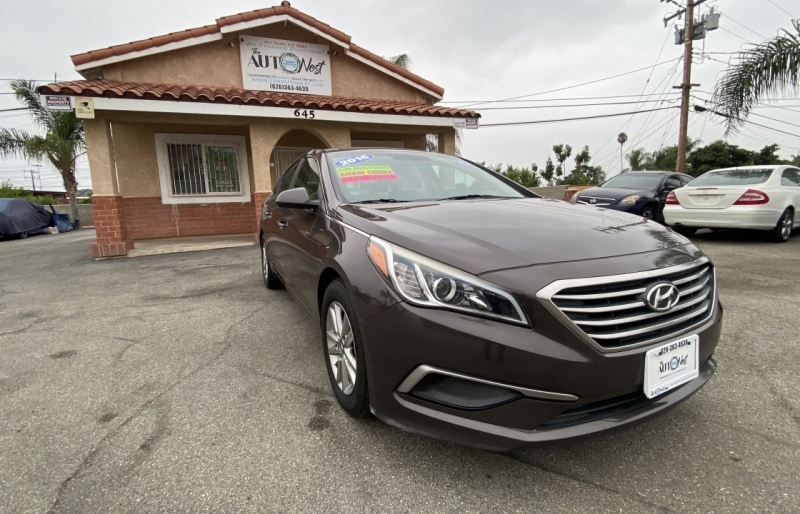 2016 Hyundai SONATA Photo