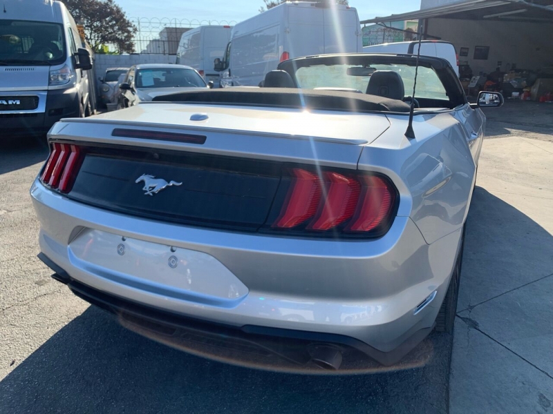 2019 Ford Mustang EcoBoost Premium Convertible photo 6