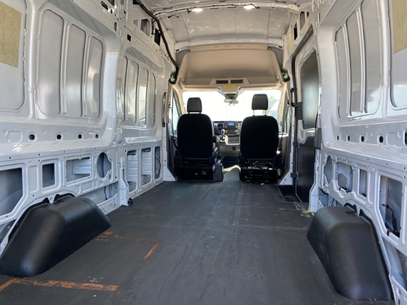 2020 Ford Transit Cargo photo 10