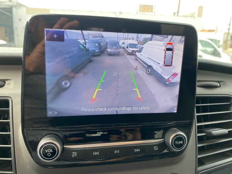 2020 Ford Transit Passenger XLT photo 16