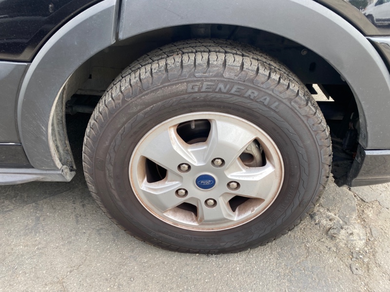 2020 Ford Transit Passenger XLT photo 18