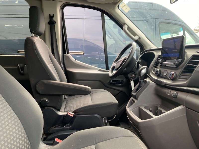 2020 Ford Transit Passenger XLT photo 8