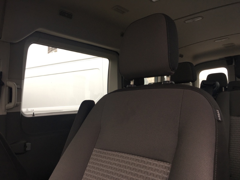 2020 Ford Transit Passenger XLT photo 6