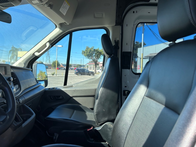2021 Ford Transit photo 13